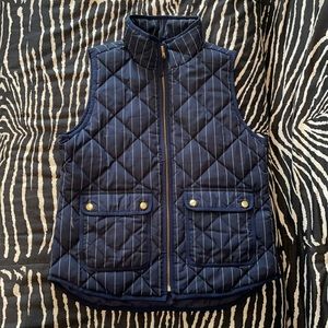 J.Crew Excursion Puffer Vest Navy Pinstripe sz SM
